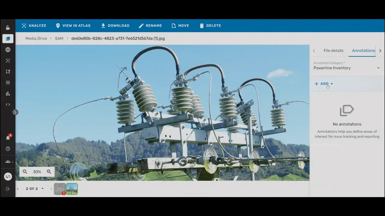 Smart Selection “By Click” is used to select Powerline insulators